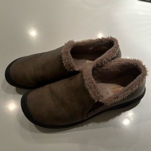 JSPORT Women’s slip on shoes